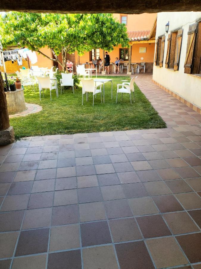 Albergue Don Camino Villalcazar de Sirga Ngoại thất bức ảnh